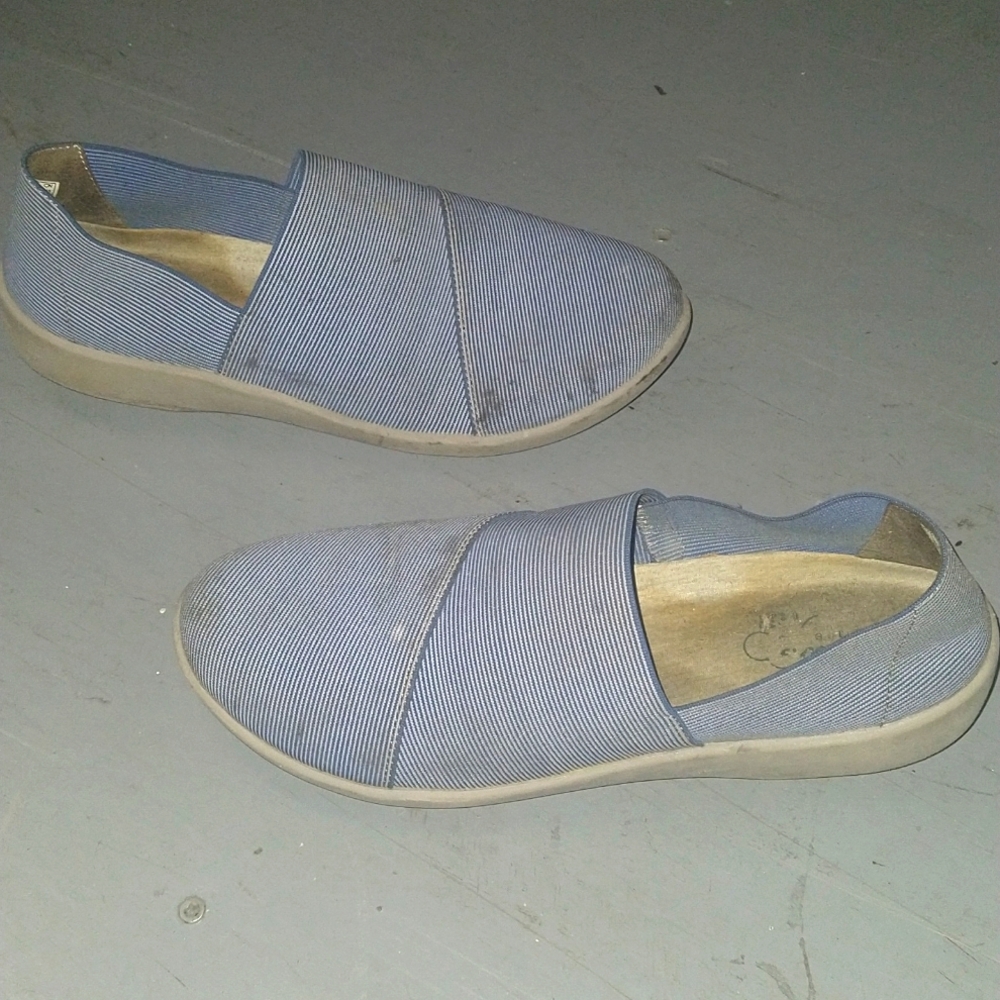 Clarks Cloudsteppers - image 2